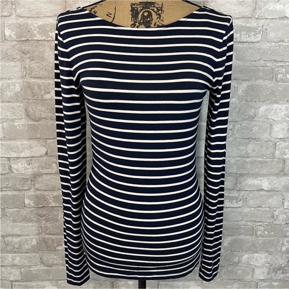 Hinge Striped Stretch Scoop Back Top